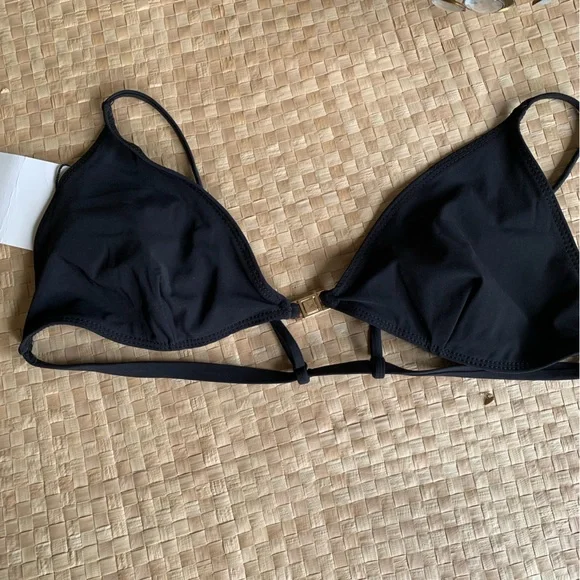 Zara Elegant Black Bikini Set - Picture 2 of 9